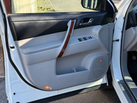 2011 Toyota Highlander Limited