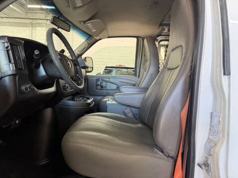2015 Chevrolet Express 2500