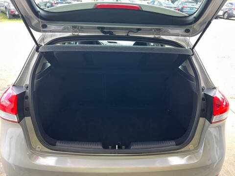 2016 Kia Forte5 LX