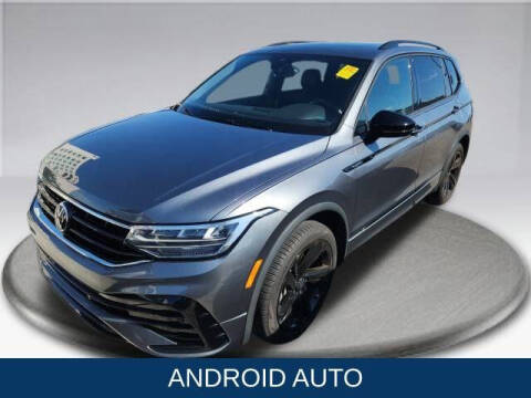 2024 Volkswagen Tiguan SE R-Line Black