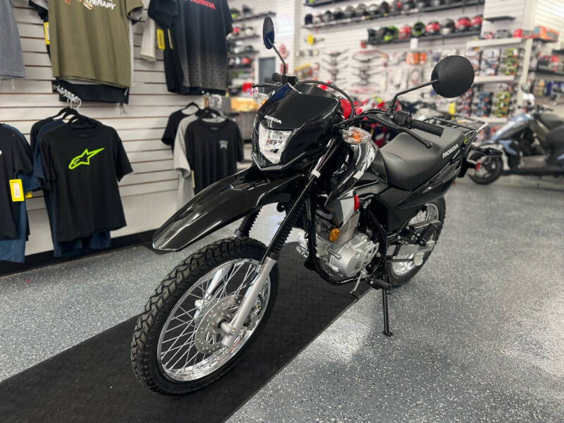 2024 Honda  XR150LR for sale at Valpo Motors in Valparaiso IN