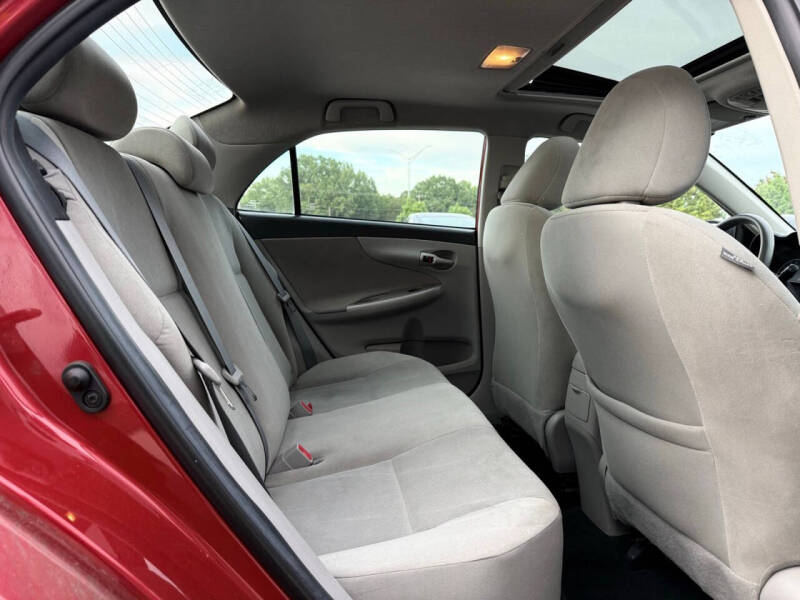2012 Toyota Corolla LE