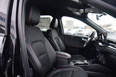 2026 Ford Escape ST-Line Select