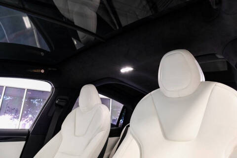 2020 Tesla Model X Long Range