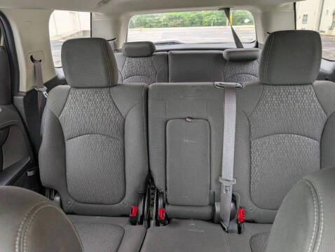 2013 GMC Acadia SLE-1