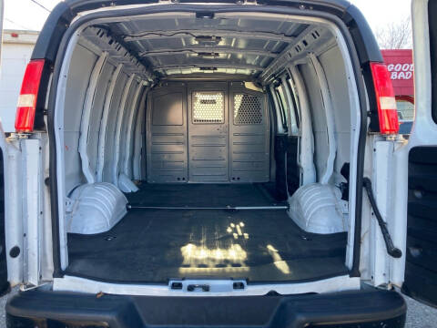 2019 Chevrolet Express 2500