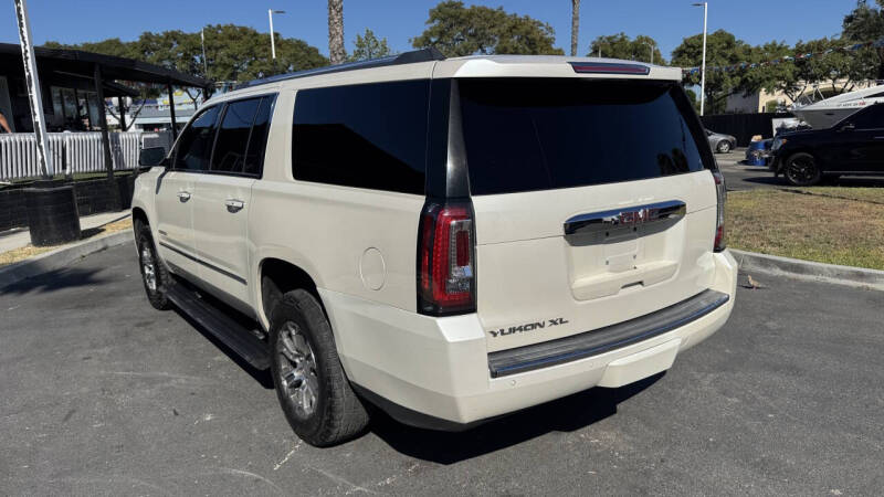 2015 GMC Yukon XL Denali