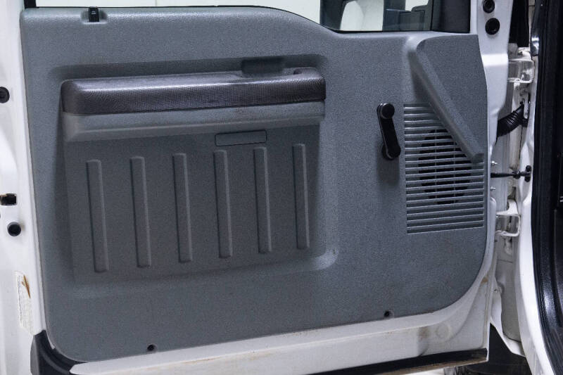 2011 Ford F-350 Super Duty XL