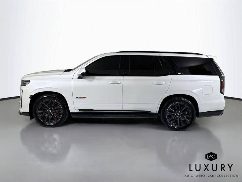 2024 Cadillac Escalade-V