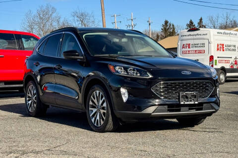 2022 Ford Escape Titanium