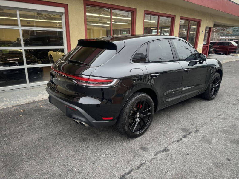 2023 Porsche Macan S