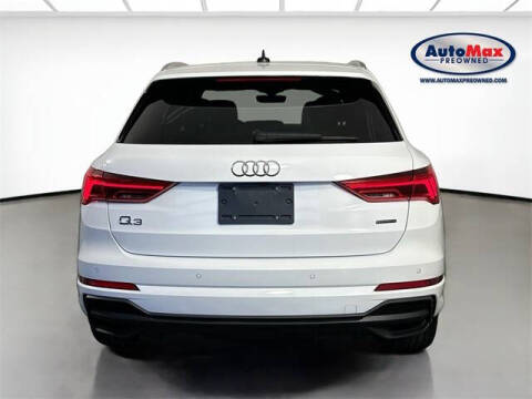 2024 Audi Q3 quattro S line Premium 45 TFSI