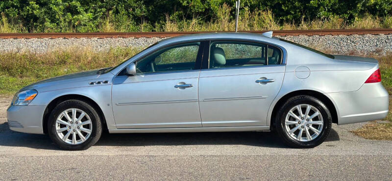 2009 Buick Lucerne CXL photo 7