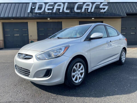 2013 Hyundai Accent for sale at I-Deal Cars in Harrisburg PA