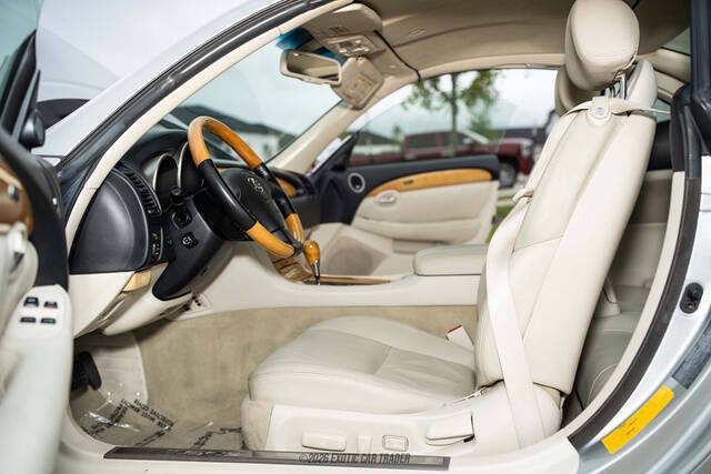 2003 Lexus SC 430