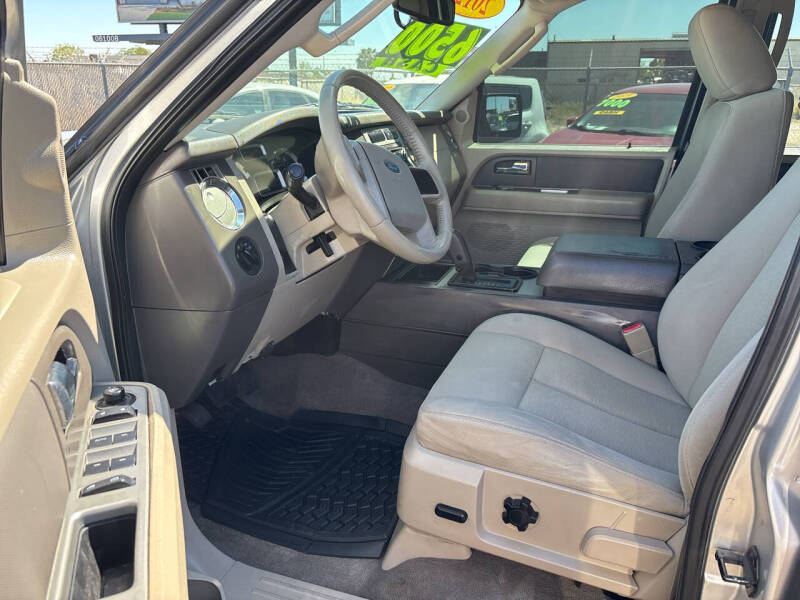 2012 Ford Expedition EL XL