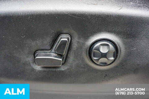 2024 Chrysler Pacifica Plug-In Hybrid Select