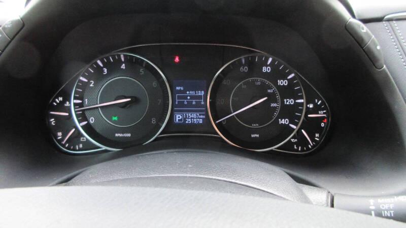 2017 Nissan Armada SV