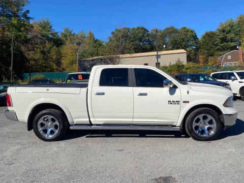 2017 RAM 1500 Laramie