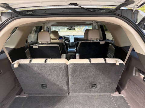 2020 Ford Explorer Platinum