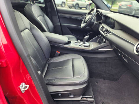 2022 Alfa Romeo Stelvio Ti