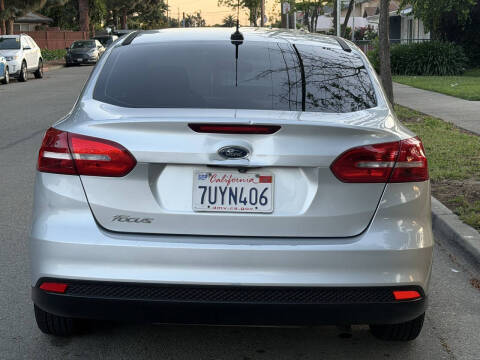 2016 Ford Focus S
