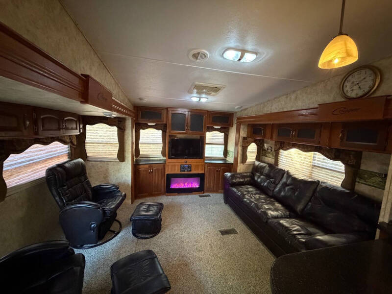 2012 Keystone RV Cougar