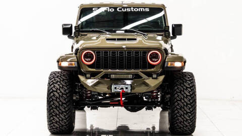 2025 Jeep Gladiator NightHawk