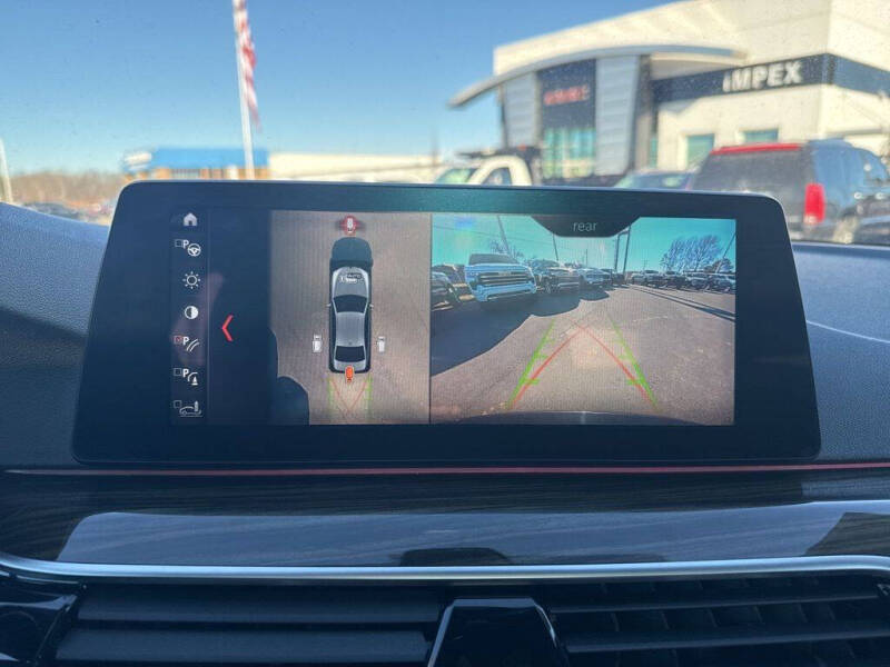 2018 BMW 5 Series 540i