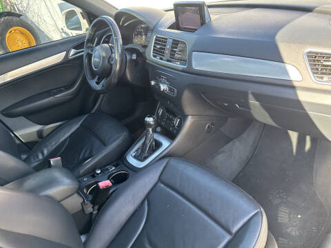 2017 Audi Q3 2.0T Premium Plus