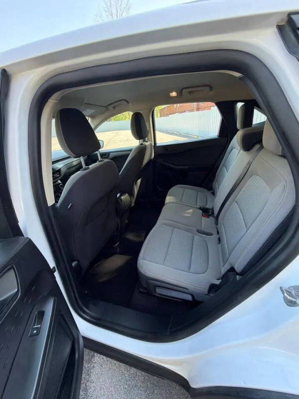 2020 Ford Escape S