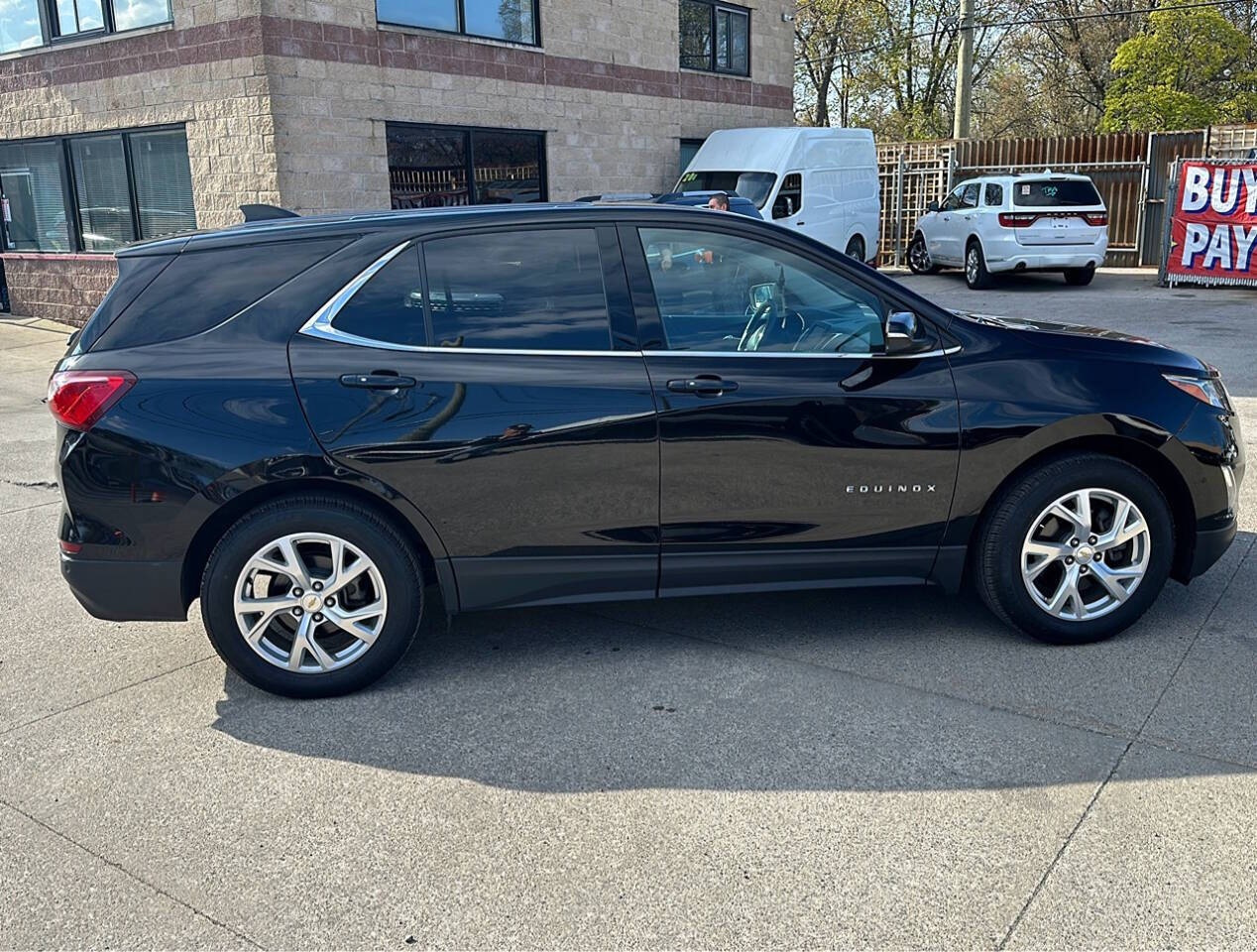 2018 Chevrolet Equinox for sale at VIP Motor Sales in Hazel Park, MI