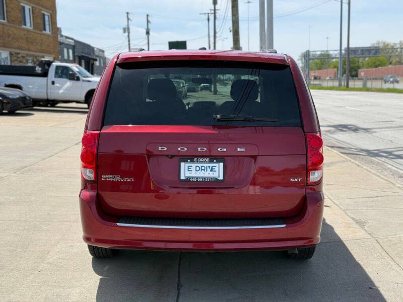 2014 Dodge Grand Caravan SXT