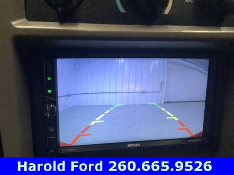 2004 Ford Mustang Deluxe