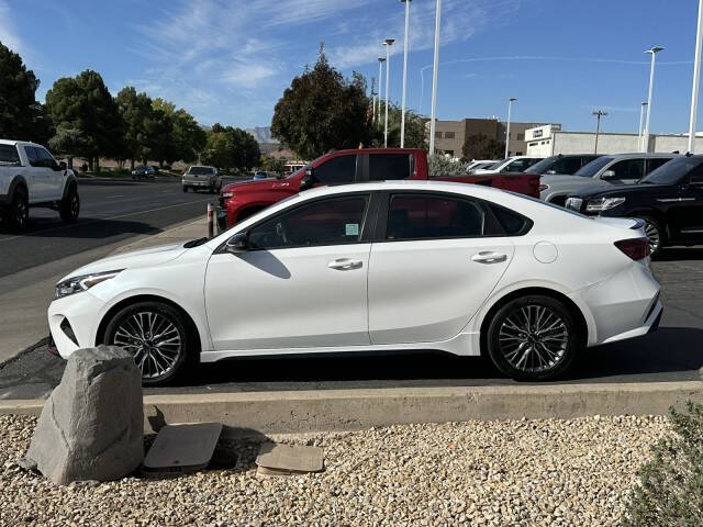 2023 Kia Forte GT-Line