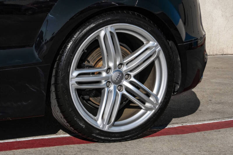 2012 Audi TTS 2.0T quattro Prestige