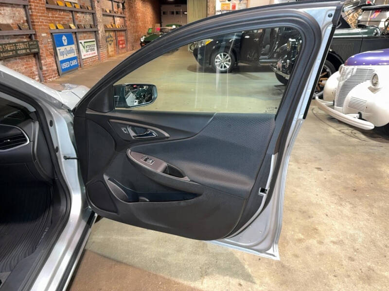 2020 Chevrolet Malibu LS