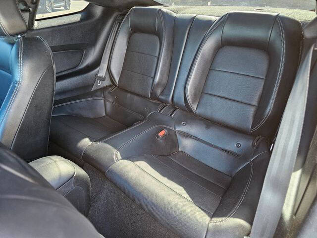 2021 Ford Mustang EcoBoost Premium