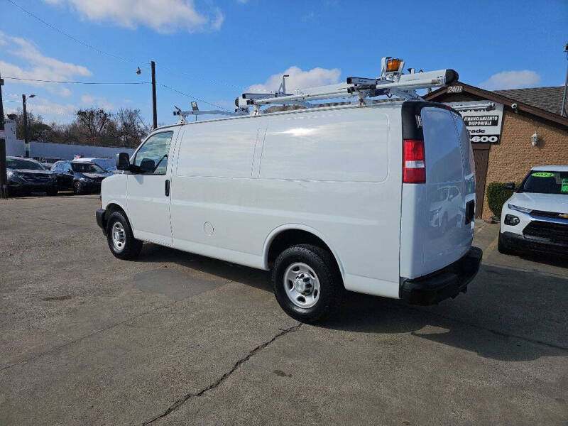 2019 Chevrolet Express 2500