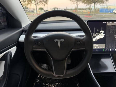 2020 Tesla Model 3 Performance