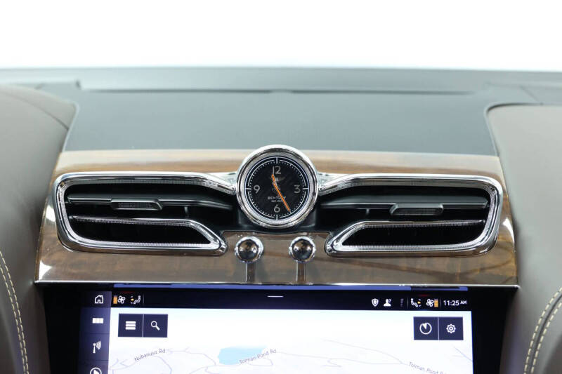 2021 Bentley Bentayga V8