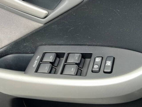 2013 Toyota Prius Three