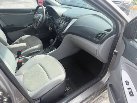 2017 Hyundai Accent