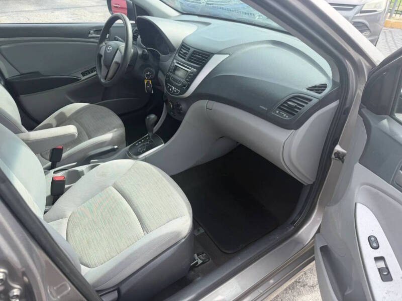 2017 Hyundai Accent