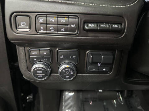 2024 GMC Yukon Denali Ultimate