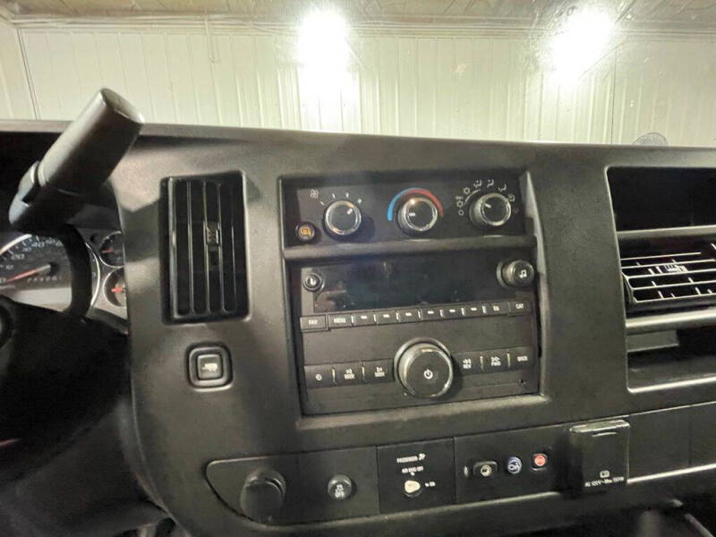 2023 Chevrolet Express 2500