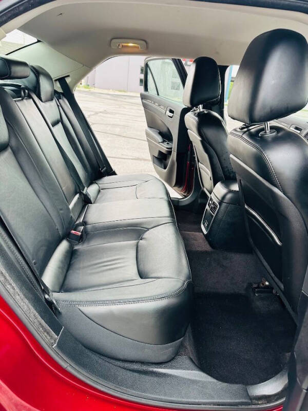 2017 Chrysler 300 Limited