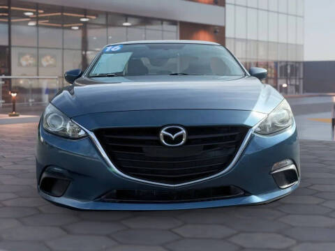 2016 Mazda MAZDA3 i Sport