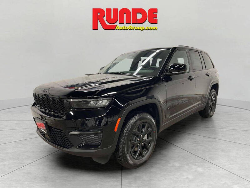 2025 Jeep Grand Cherokee Altitude's photo