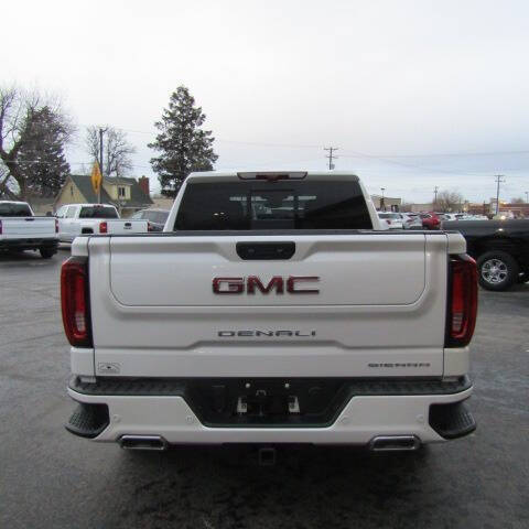 2023 GMC Sierra 1500 Denali